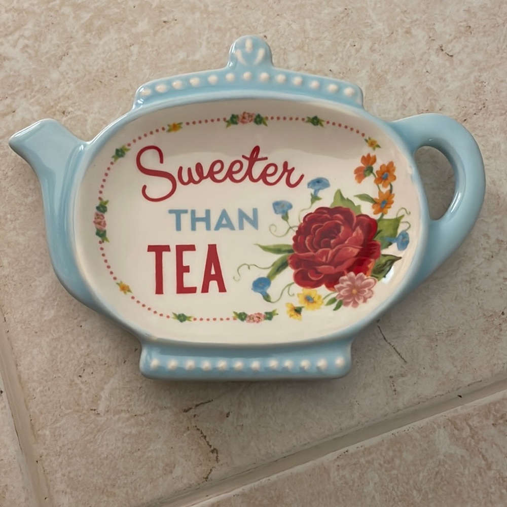 The pioneer woman tea bag holder